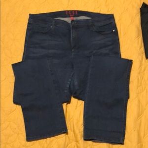 Jeans-ELLE Paris